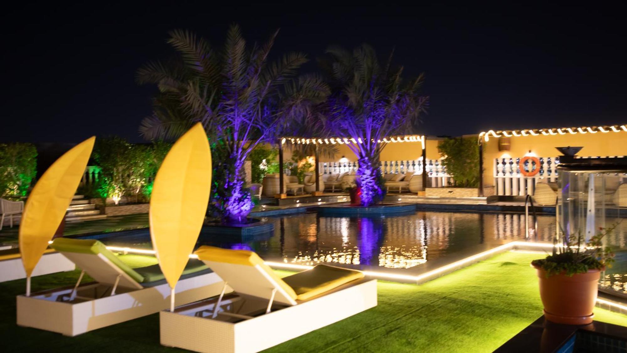 La Zona Continental Hotel Дубай Экстерьер фото