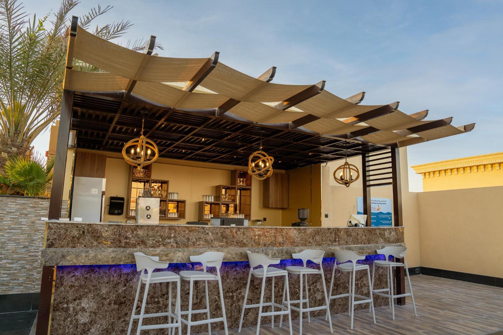 La Zona Continental Hotel Дубай Экстерьер фото