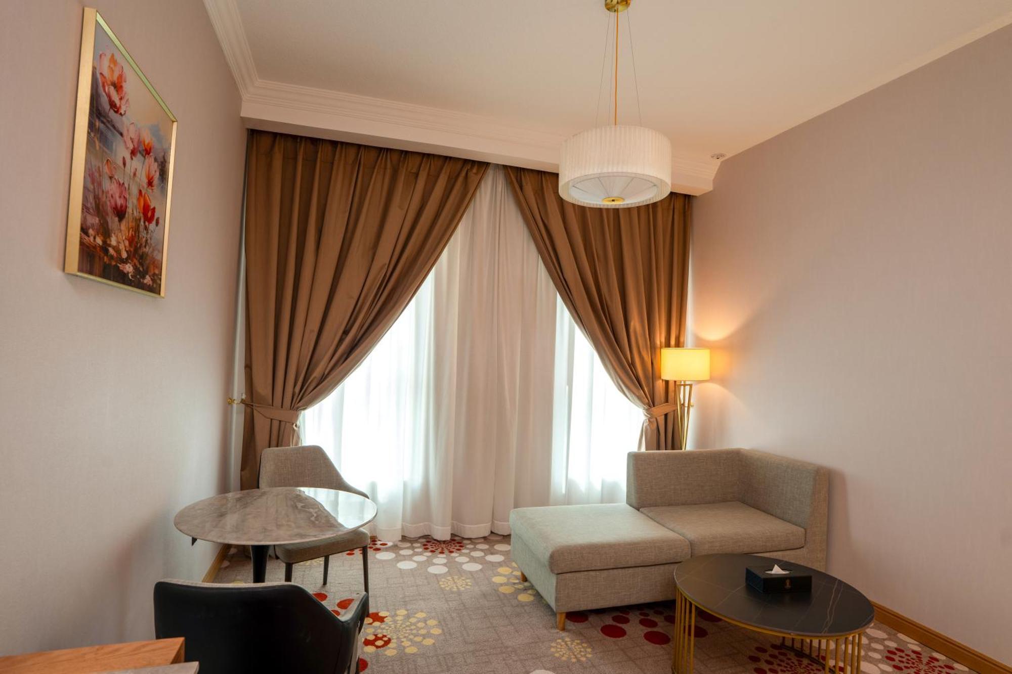 La Zona Continental Hotel Дубай Экстерьер фото